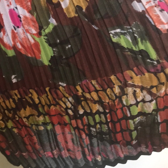 Signature of Larry Levine blouse - Picture 3 of 4